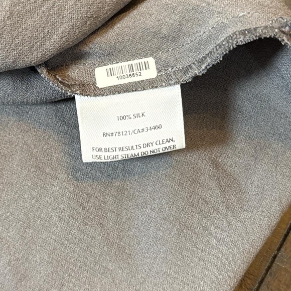 Eileen Fisher 100% Silk Gray Tank Top XL Minimalist Flawed - Picture 5 of 7